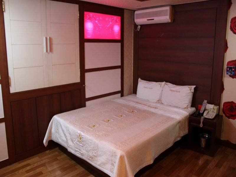 Picasso Motel Jongno Séoul Extérieur photo